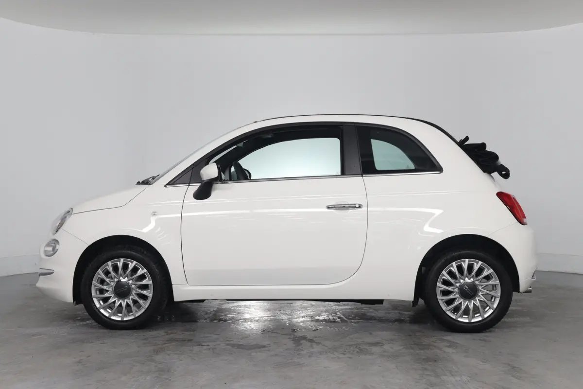 1.0 Hybrid Cabrio Dolcevita Finale | 1e Eigenaar! | Dealer Onderhouden! | Navi By App | Cruise Control | Stoelverwarming | Airco | Parkeersensoren | Lichtmetalen Velgen