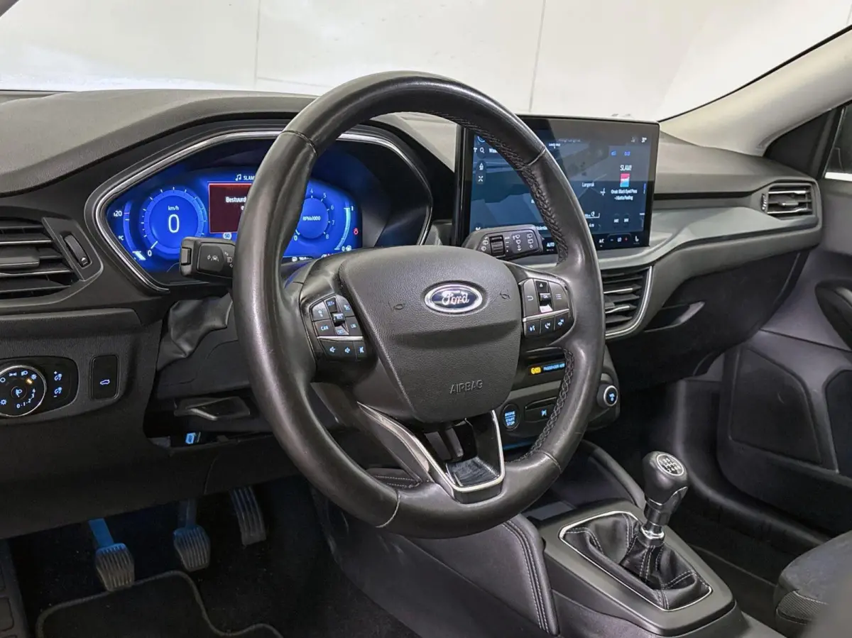 1.0 125pk EcoBoost Hybrid Active X | Groot navi scherm | Winterpakket | Adaptive cruise