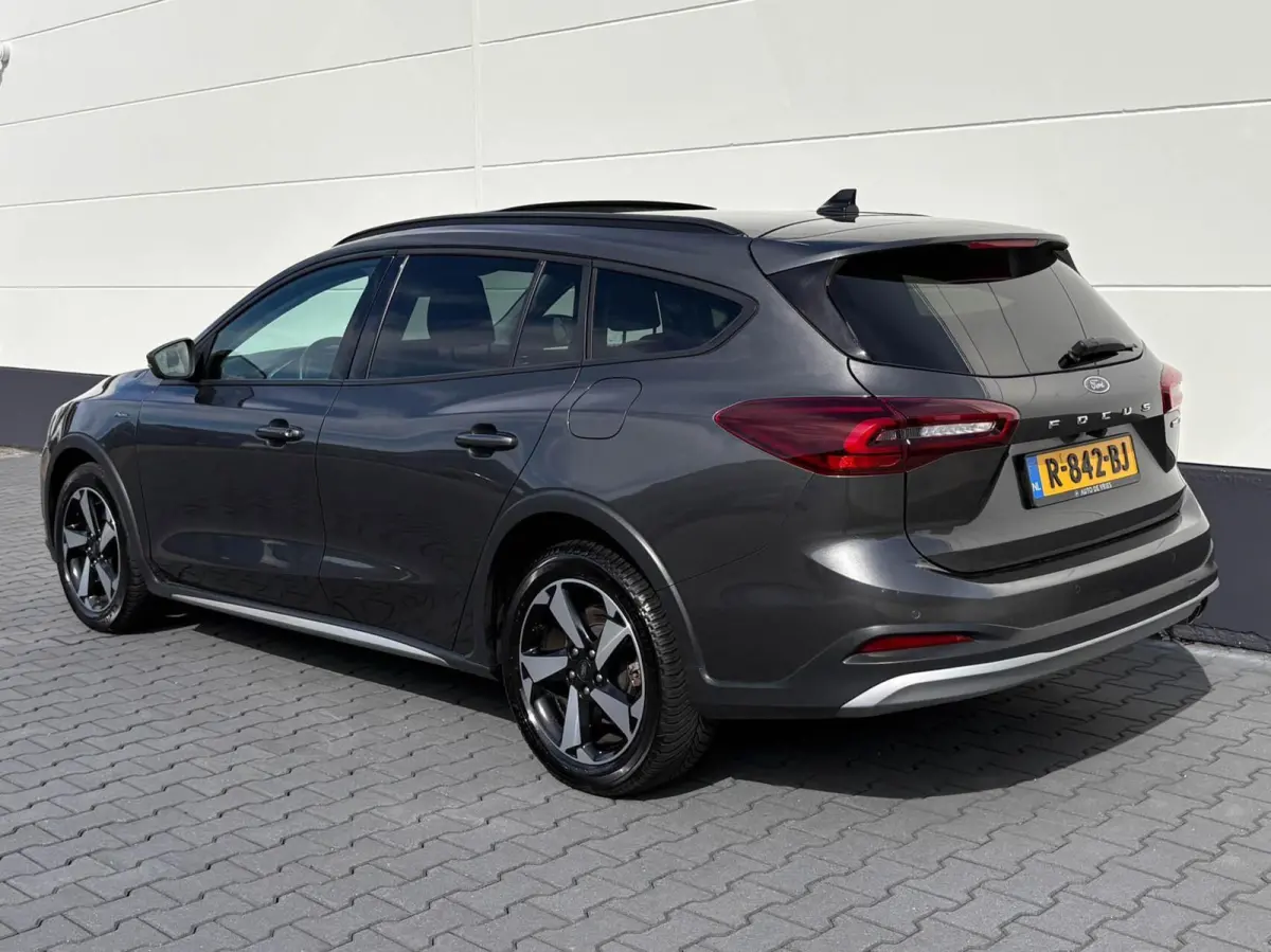 1.0 125pk EcoBoost Hybrid Active X | Groot navi scherm | Winterpakket | Adaptive cruise