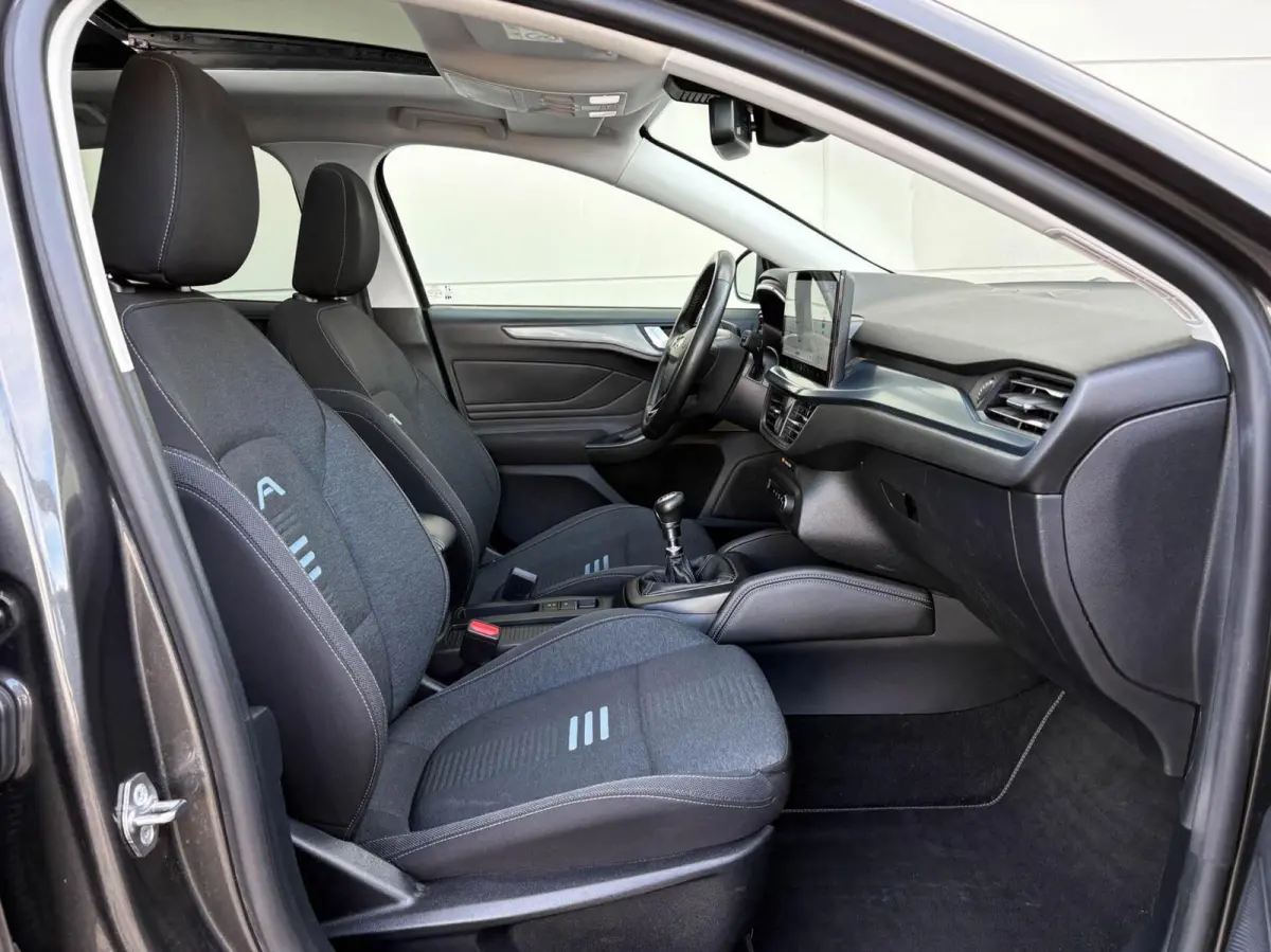1.0 125pk EcoBoost Hybrid Active X | Groot navi scherm | Winterpakket | Adaptive cruise