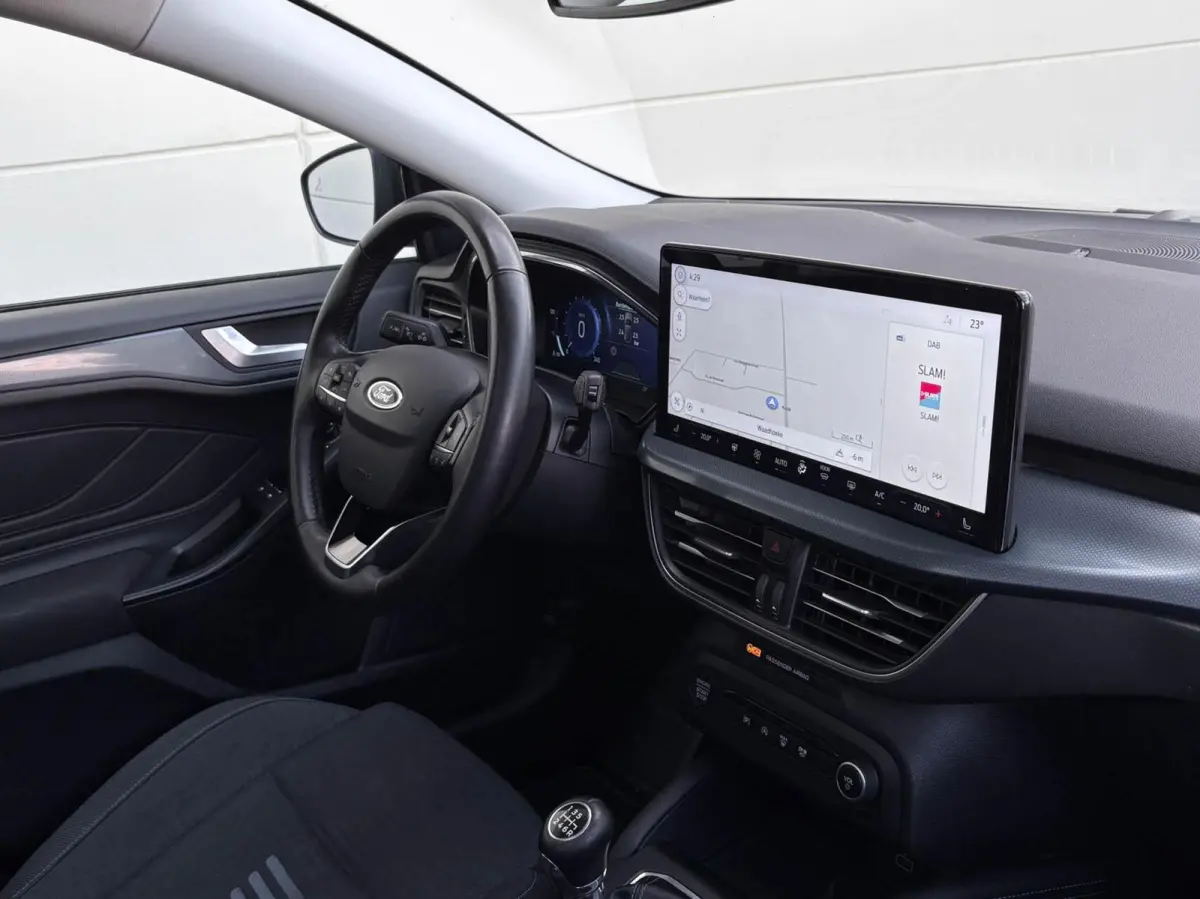 1.0 125pk EcoBoost Hybrid Active X | Groot navi scherm | Winterpakket | Adaptive cruise