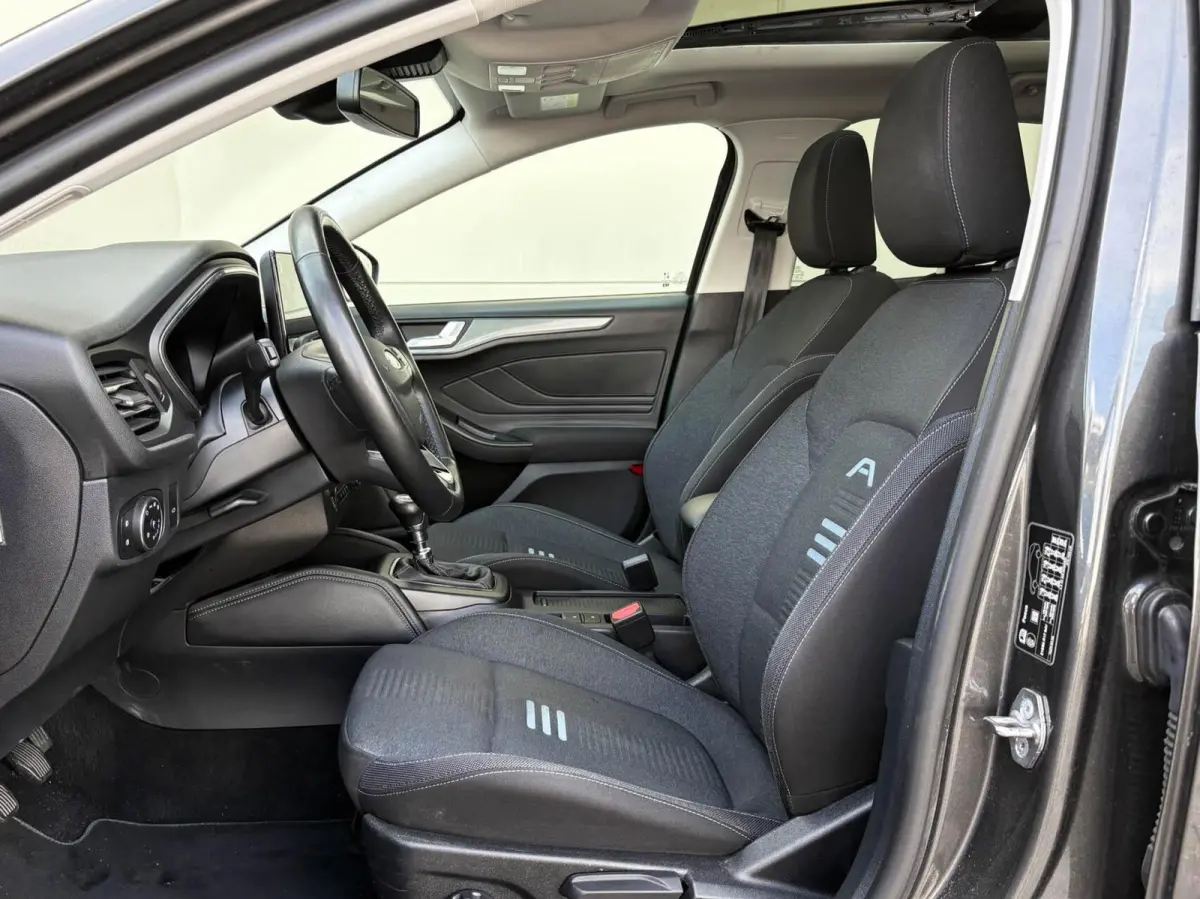 1.0 125pk EcoBoost Hybrid Active X | Groot navi scherm | Winterpakket | Adaptive cruise
