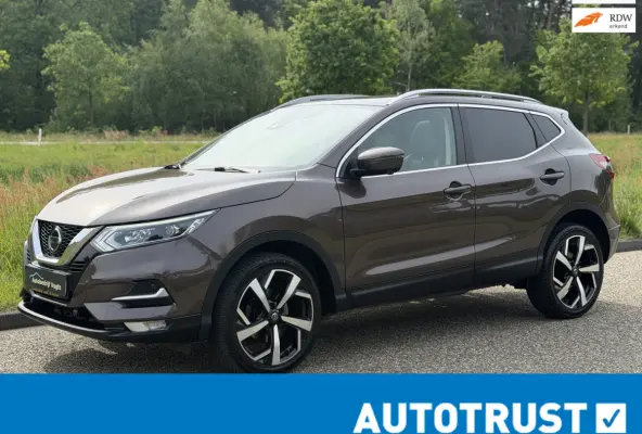 1.3 DIG-T Tekna Plus Akari *Pano*Camera*Leder