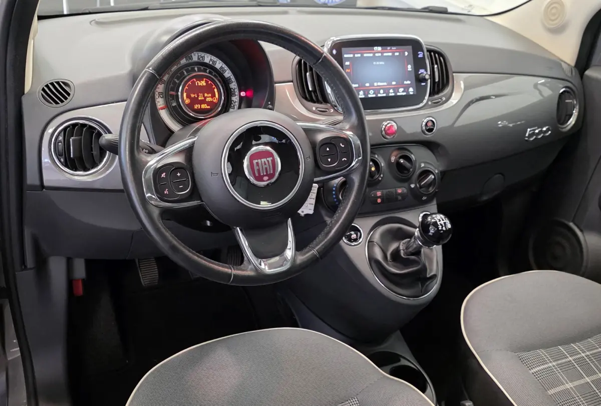 0.9 TwinAir Turbo Lounge Carplay Pano PDC Garantie Mooi!