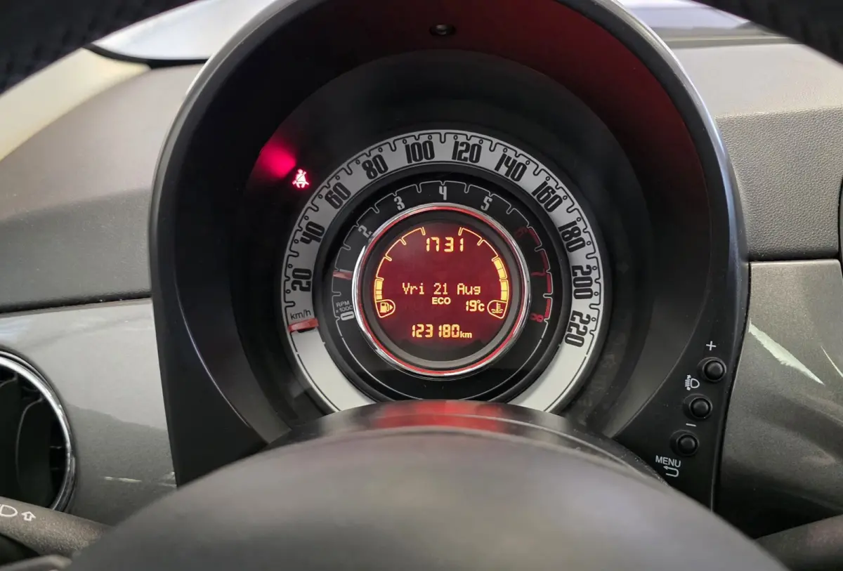 0.9 TwinAir Turbo Lounge Carplay Pano PDC Garantie Mooi!