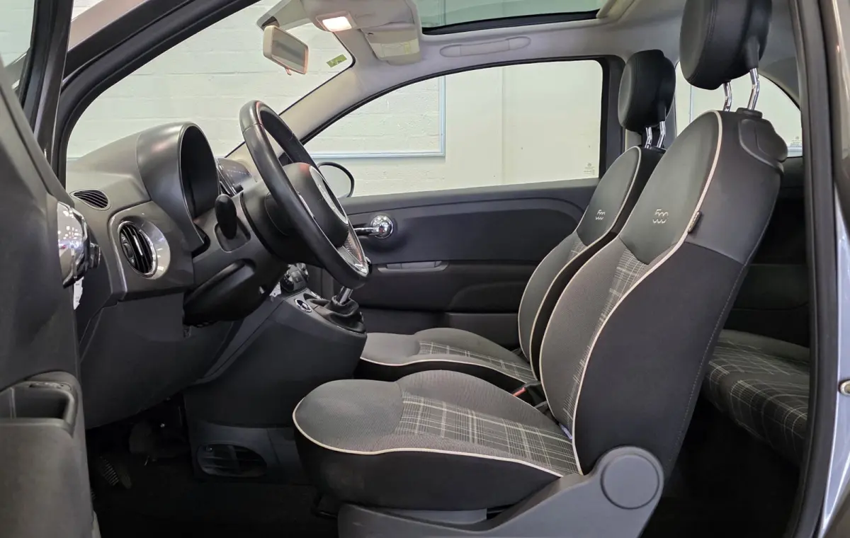 0.9 TwinAir Turbo Lounge Carplay Pano PDC Garantie Mooi!