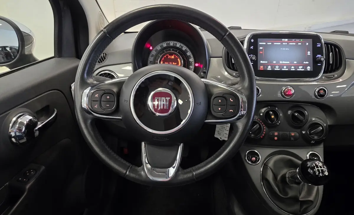 0.9 TwinAir Turbo Lounge Carplay Pano PDC Garantie Mooi!