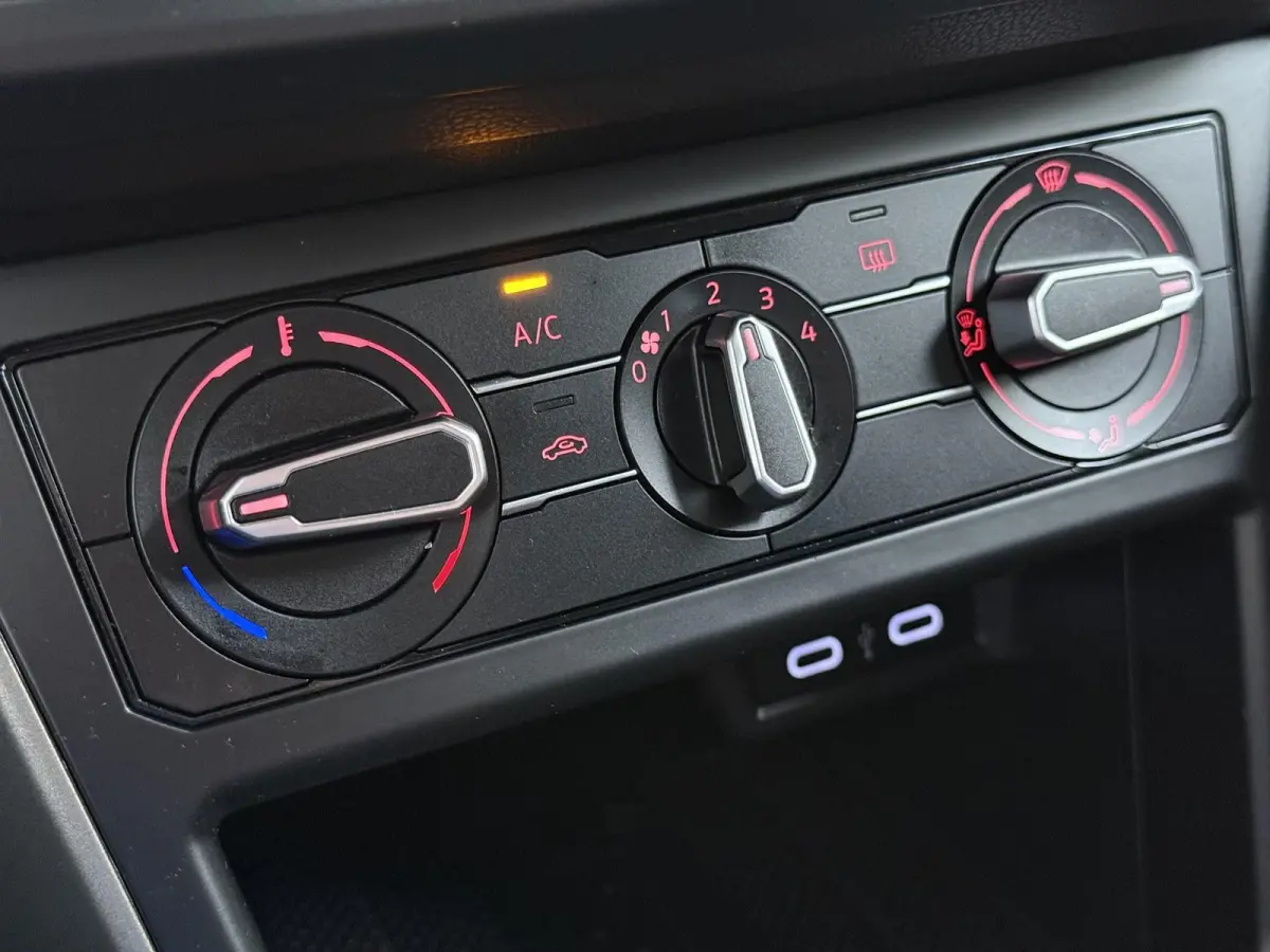 1.0 TSI Highline