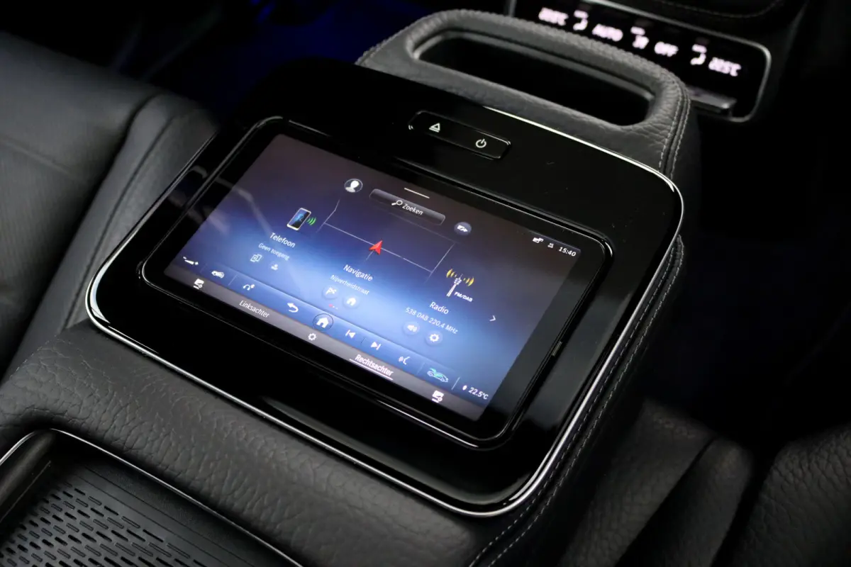 450 d 4MATIC AMG Line | 7Pers. | Luchtvering | Distronic | Standkachel | Massage | MBUX Tablet | Trekhaak | Comfortpakket Achter+ | Burmester | Vlakkenverwarming |