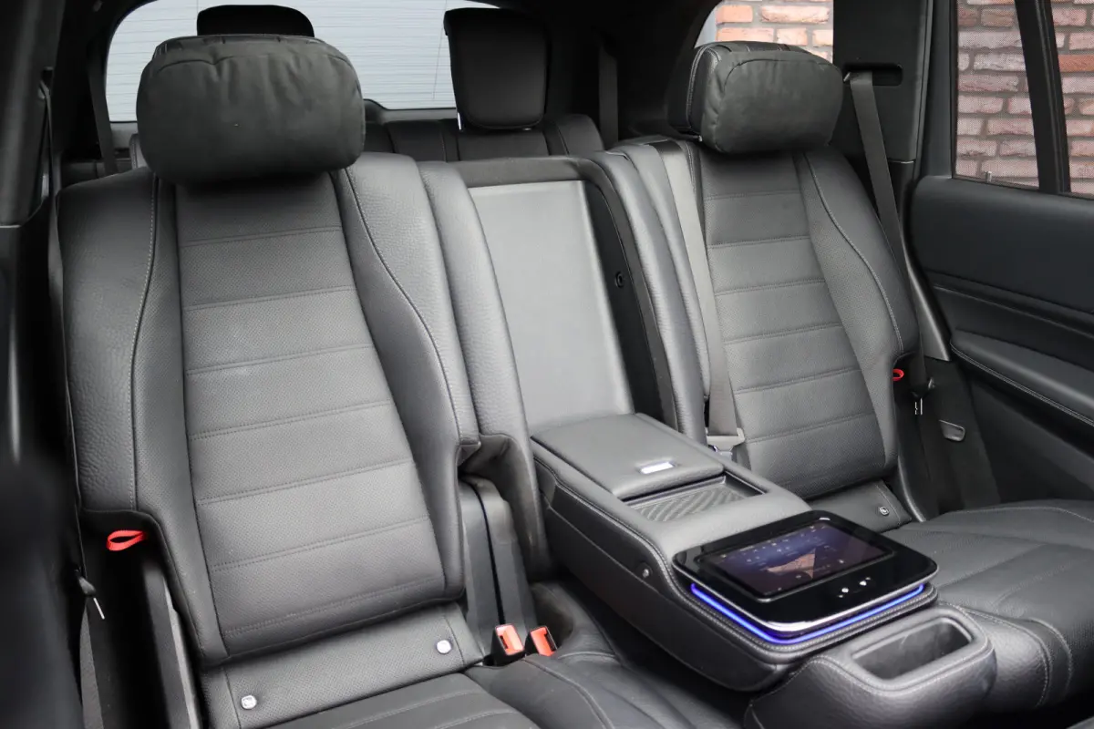 450 d 4MATIC AMG Line | 7Pers. | Luchtvering | Distronic | Standkachel | Massage | MBUX Tablet | Trekhaak | Comfortpakket Achter+ | Burmester | Vlakkenverwarming |