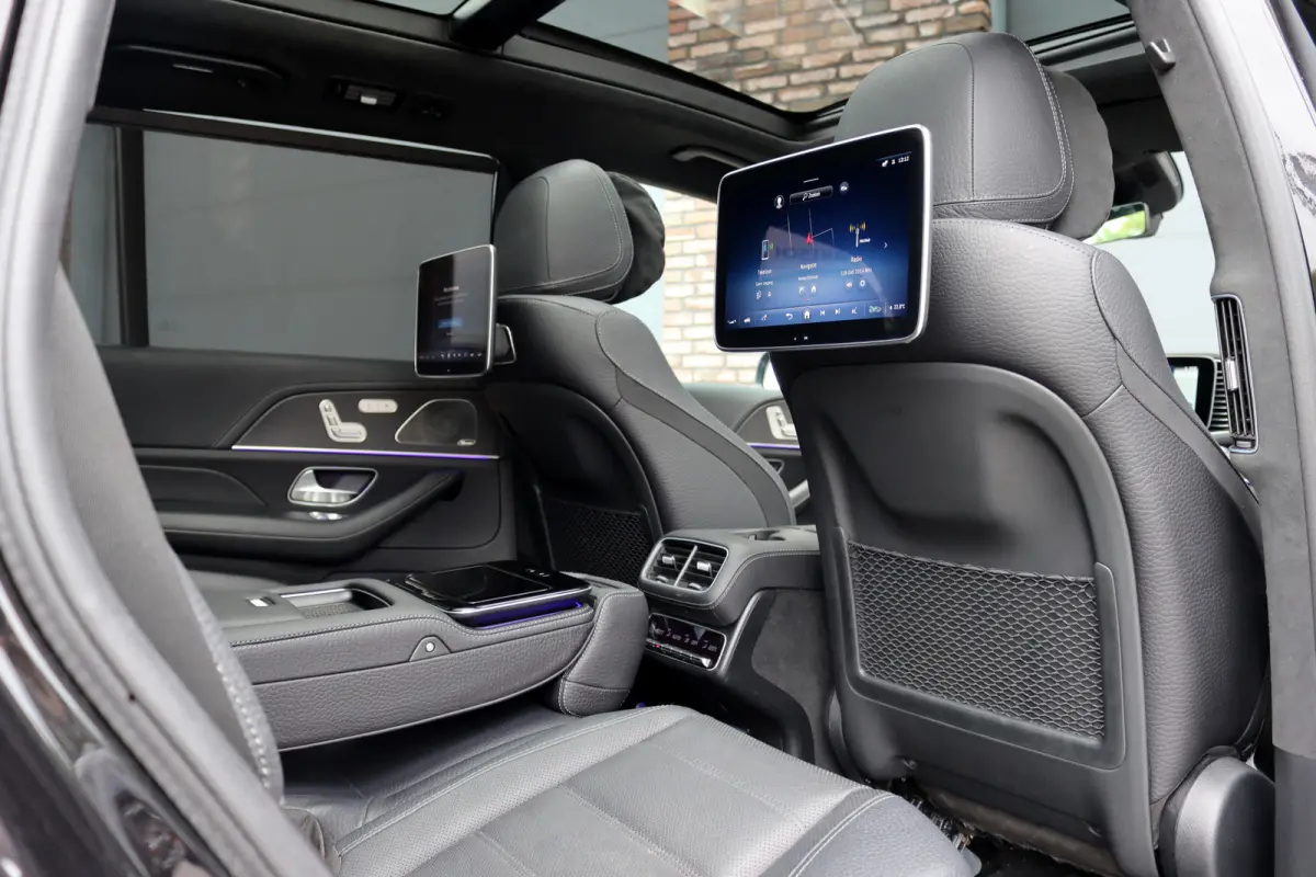 450 d 4MATIC AMG Line | 7Pers. | Luchtvering | Distronic | Standkachel | Massage | MBUX Tablet | Trekhaak | Comfortpakket Achter+ | Burmester | Vlakkenverwarming |