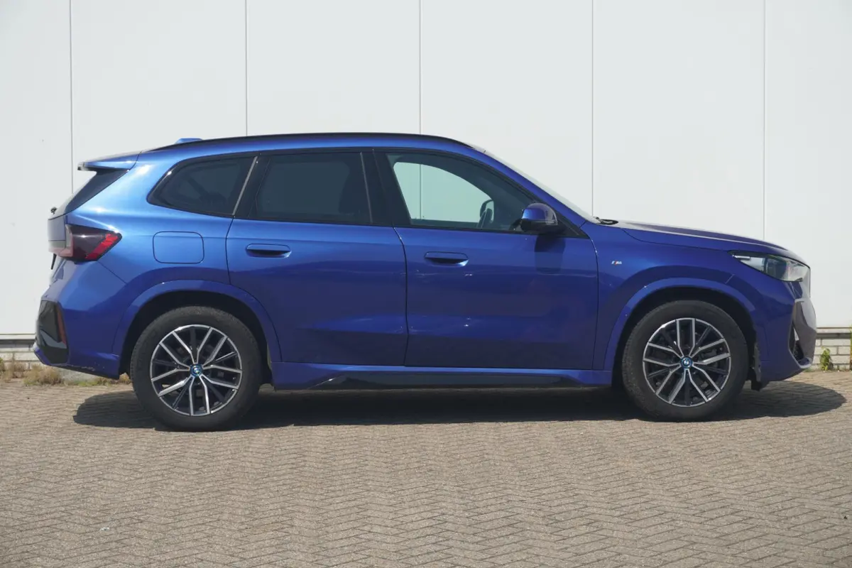 xDrive25e M Sport | Trekhaak | Stoelverwarming |  Comfort Access | Adaptieve LED koplampen
