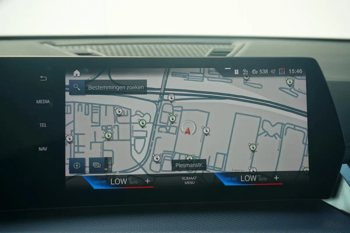 xDrive25e M Sport | Trekhaak | Stoelverwarming |  Comfort Access | Adaptieve LED koplampen