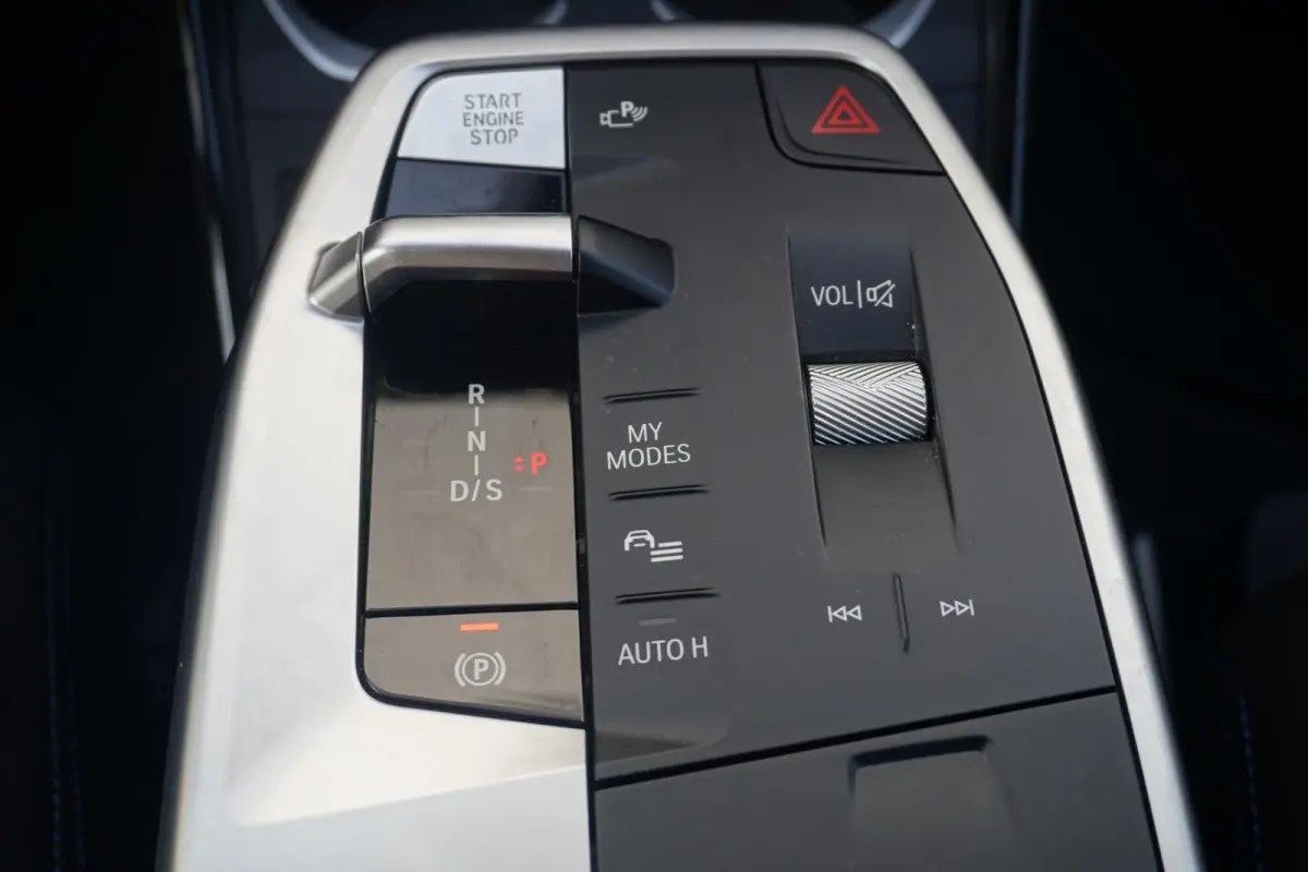 xDrive25e M Sport | Trekhaak | Stoelverwarming |  Comfort Access | Adaptieve LED koplampen