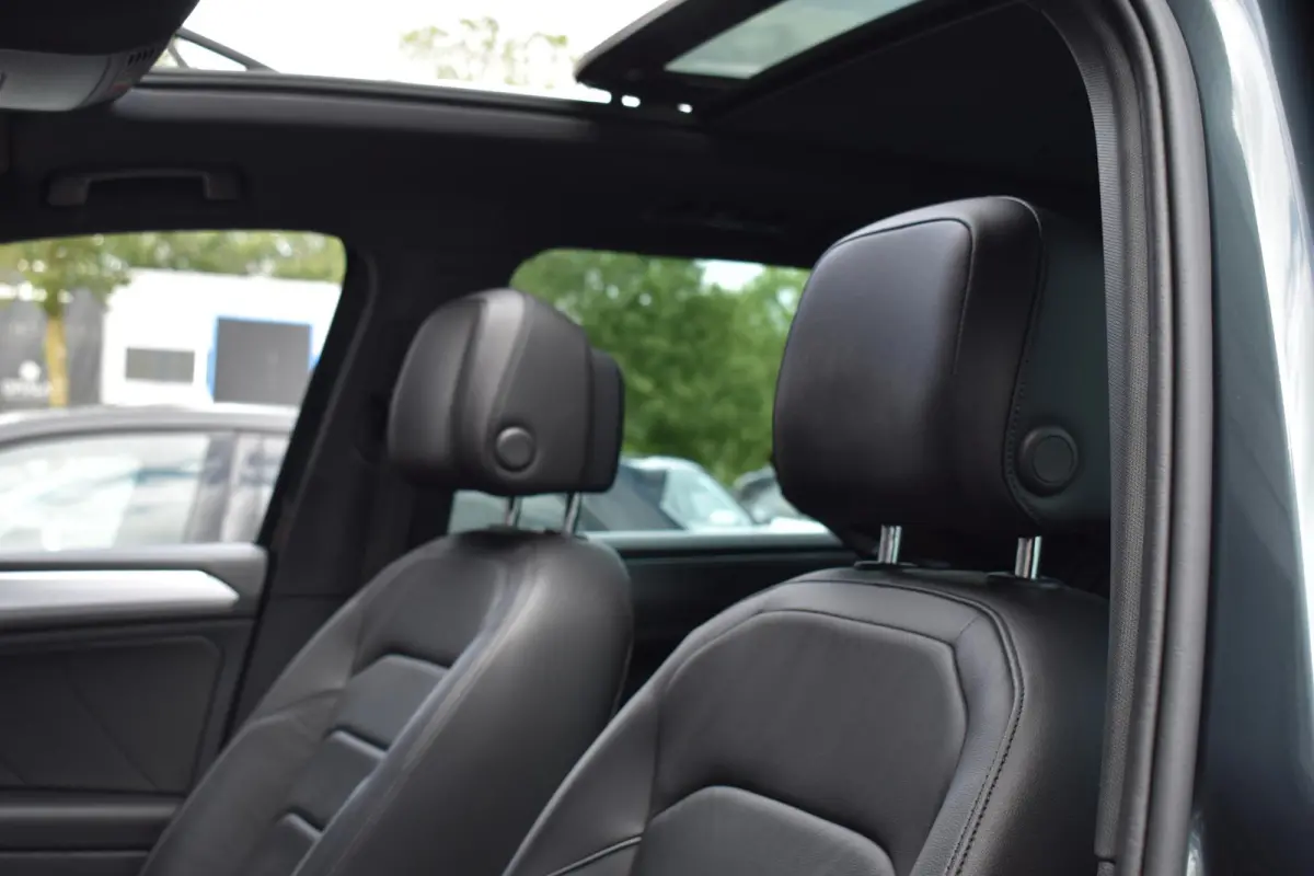 1.4 TSI e-Hybrid PHEV FR Business Pano Keyless 360C Trekhaak