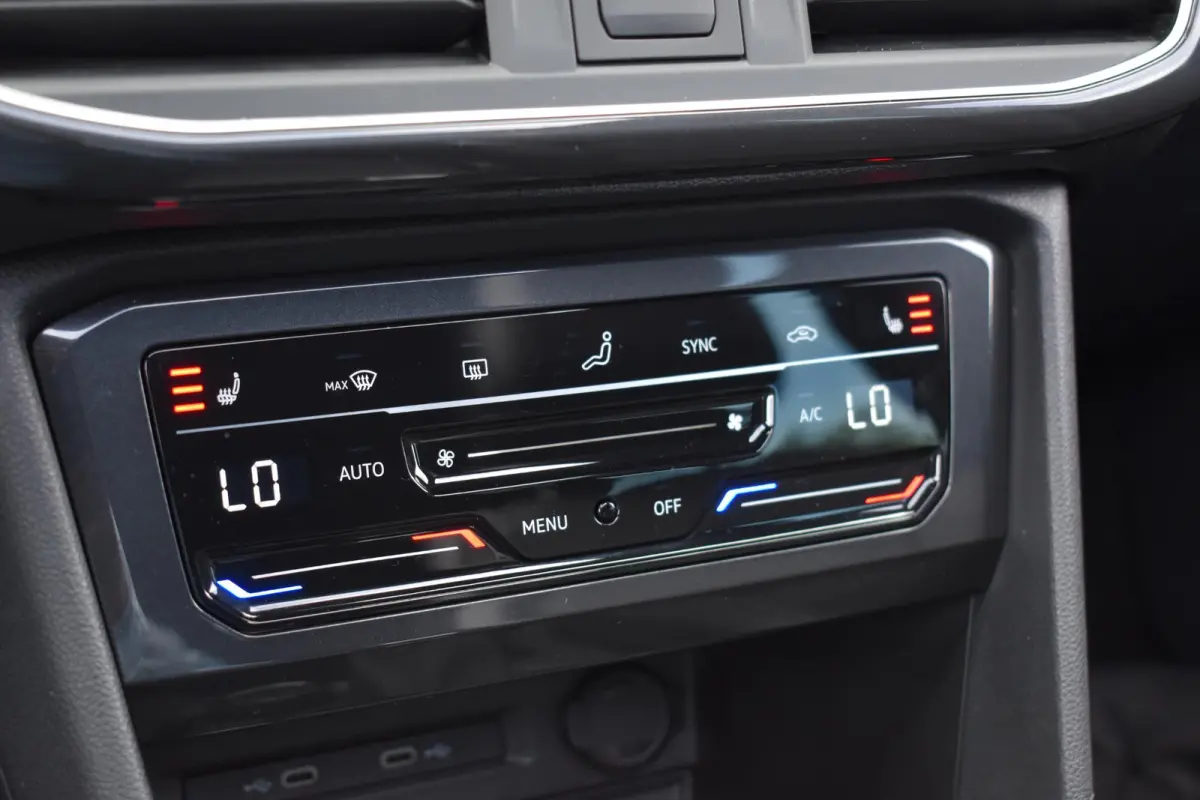 1.4 TSI e-Hybrid PHEV FR Business Pano Keyless 360C Trekhaak