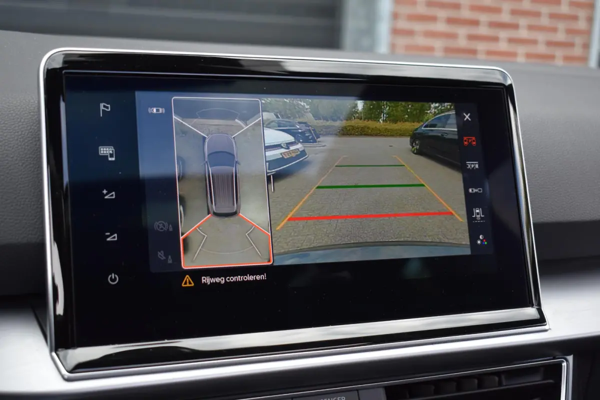 1.4 TSI e-Hybrid PHEV FR Business Pano Keyless 360C Trekhaak
