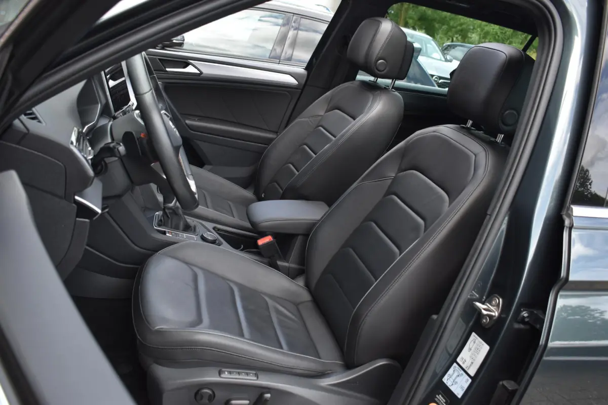 1.4 TSI e-Hybrid PHEV FR Business Pano Keyless 360C Trekhaak