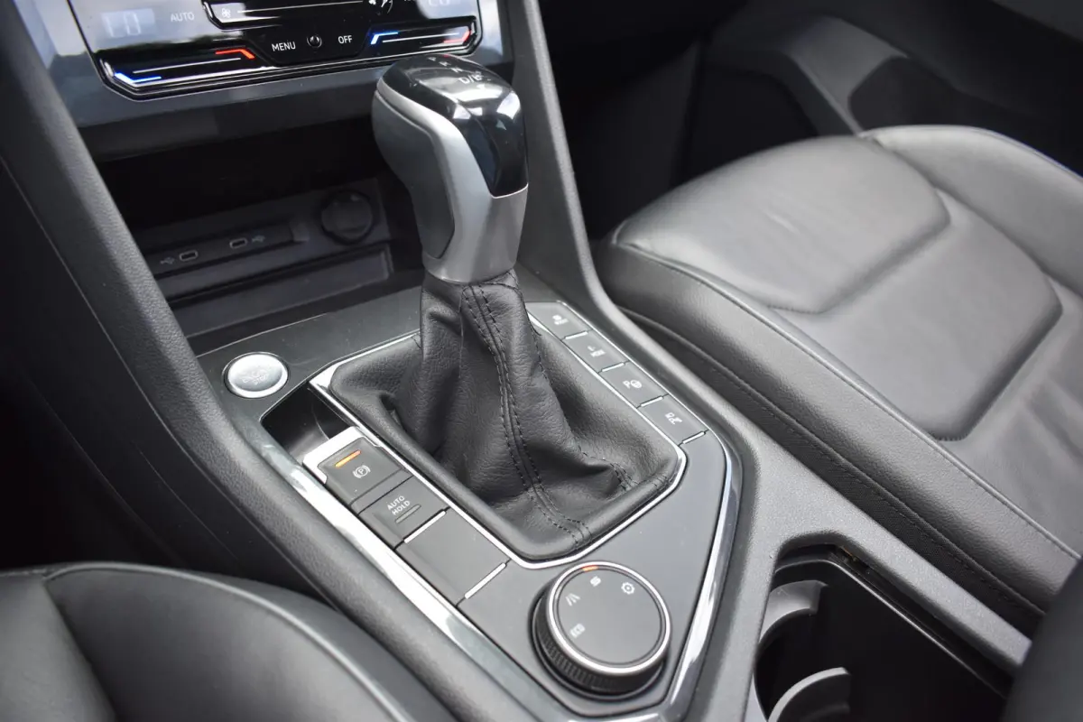 1.4 TSI e-Hybrid PHEV FR Business Pano Keyless 360C Trekhaak