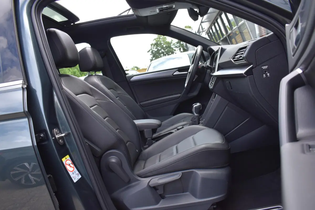 1.4 TSI e-Hybrid PHEV FR Business Pano Keyless 360C Trekhaak