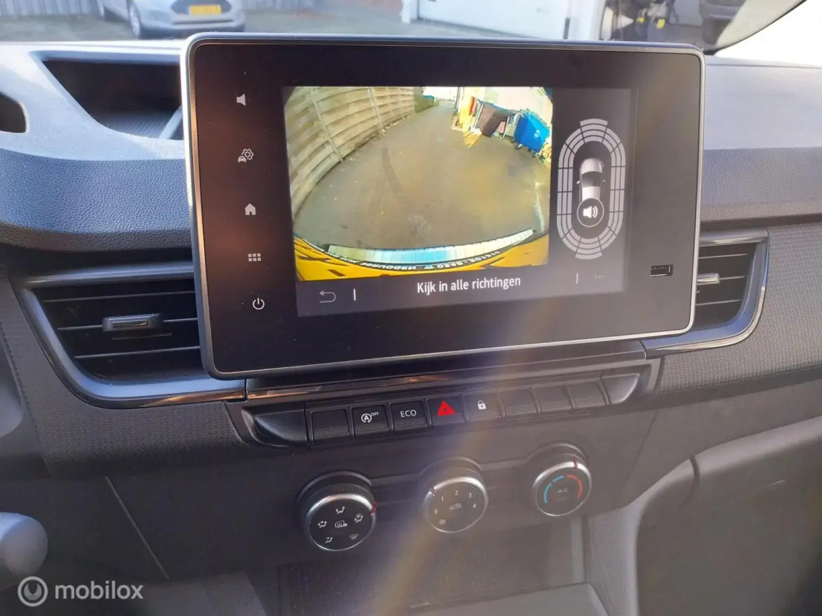 L1 1.5 DCI bleu 75 Luxe