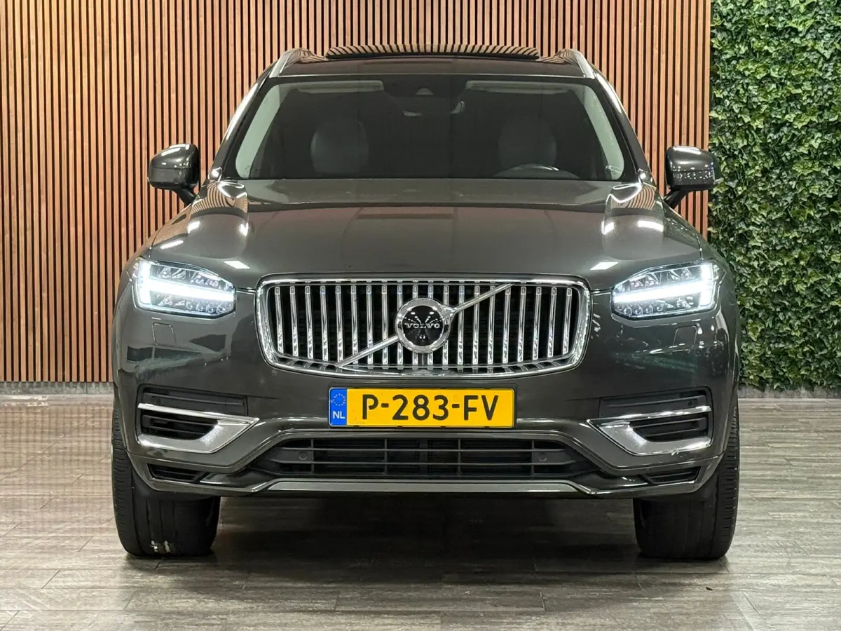 T8 AWD Recharge Inscription Long Range | Pine Grey! | Trekhaak | 360° Camera | Harman Kardon | 455pk | Adaptieve Cruise Control | Stoel en Stuurwielverwarming | Full LED Meesturende koplamp