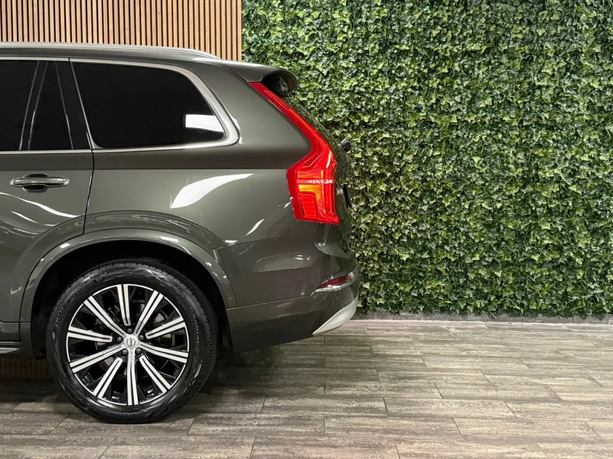T8 AWD Recharge Inscription Long Range | Pine Grey! | Trekhaak | 360° Camera | Harman Kardon | 455pk | Adaptieve Cruise Control | Stoel en Stuurwielverwarming | Full LED Meesturende koplamp
