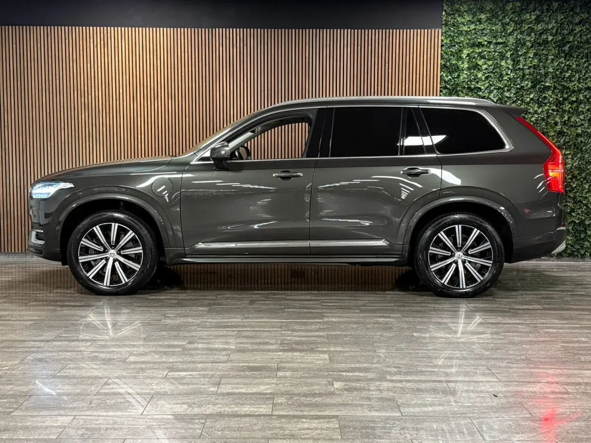 T8 AWD Recharge Inscription Long Range | Pine Grey! | Trekhaak | 360° Camera | Harman Kardon | 455pk | Adaptieve Cruise Control | Stoel en Stuurwielverwarming | Full LED Meesturende koplamp