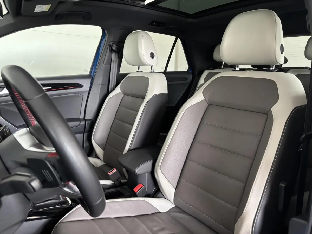 2.0 TSI 4Motion Sport Business R