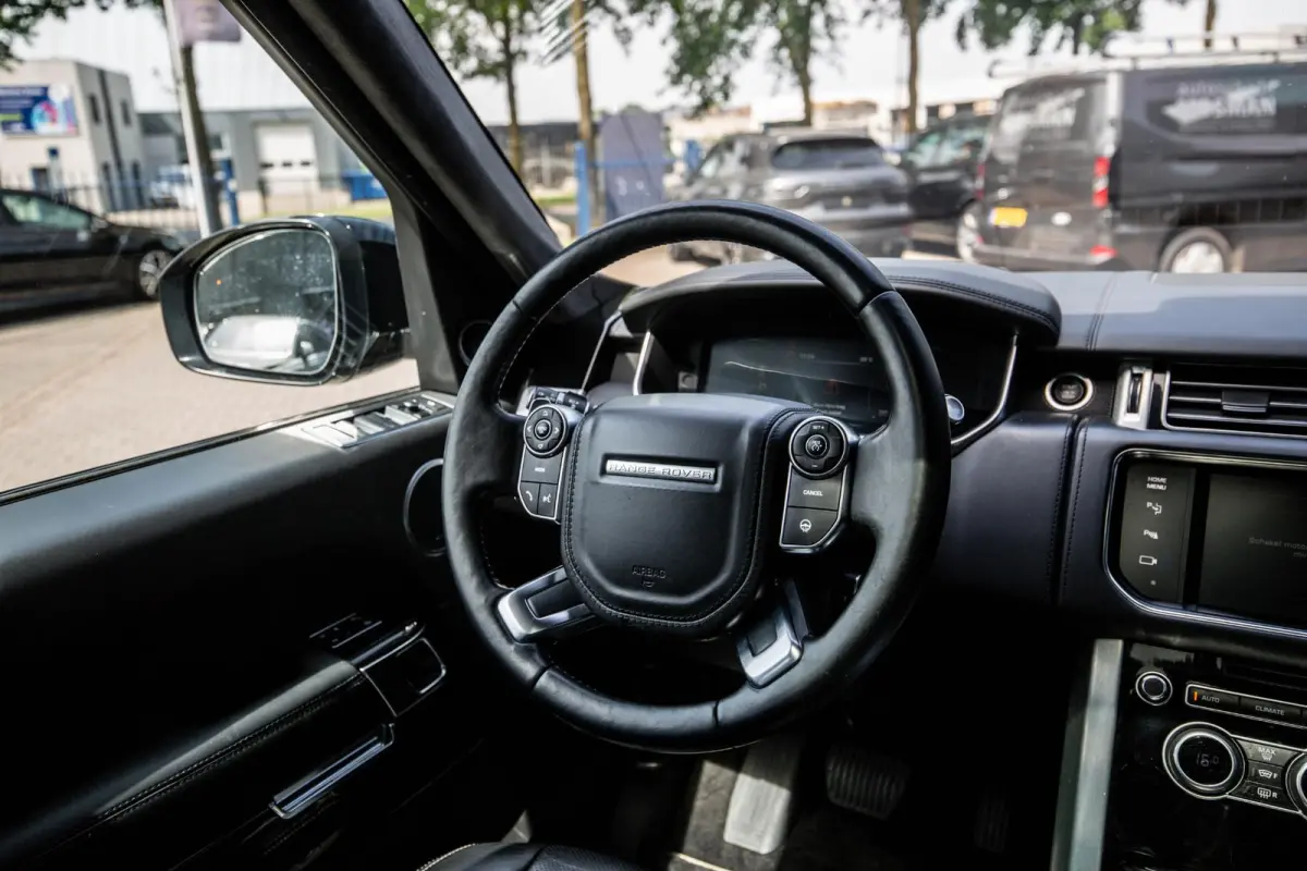 5.0 V8 Autobiography LWB