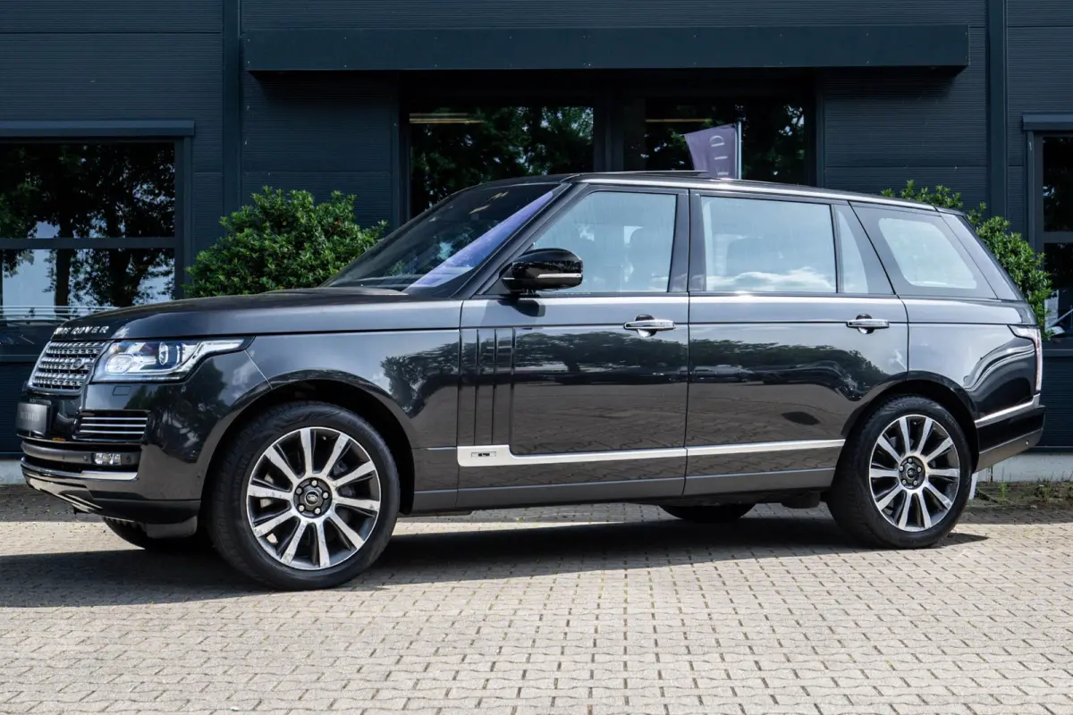 5.0 V8 Autobiography LWB