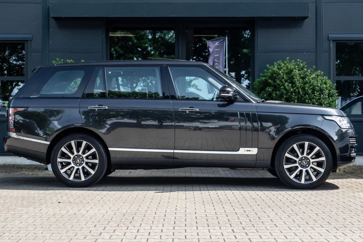 5.0 V8 Autobiography LWB