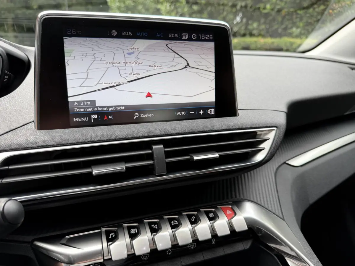 1.2 PureTech Active|Navi| Carplay| Trekhaak|PDC