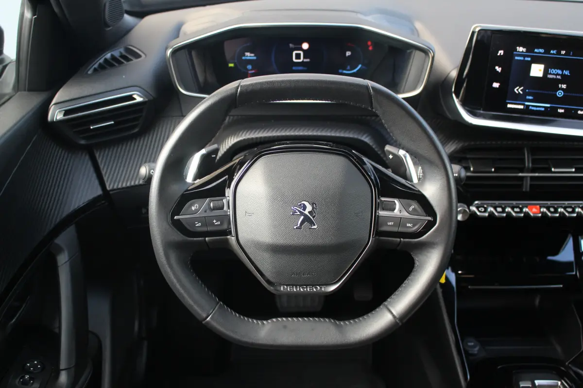 1.2 Allure | Camera | Cruise | Carplay | Climate | DAB | LED | PDC A | Camera | Cruise | Carplay | Climate | DAB | LED | PDC A |