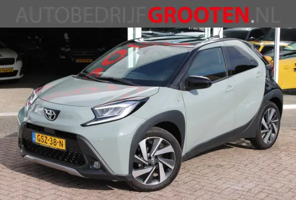 1.0 VVT-i S-CVT Envy//Camera//Ecc//Automaat!!