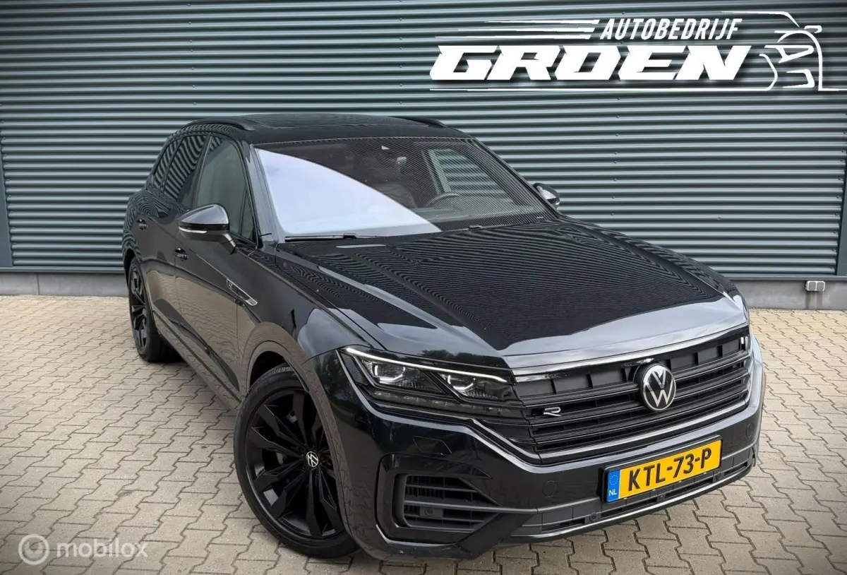 3.0 TSi 4MOTION R-LINE PANO|HUD|UCHT|TREK