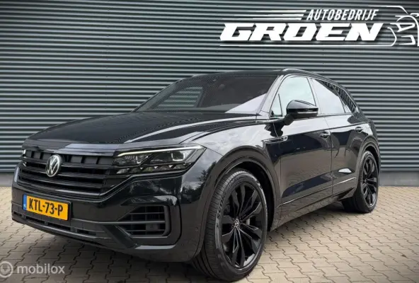 3.0 TSi 4MOTION R-LINE PANO|HUD|UCHT|TREK