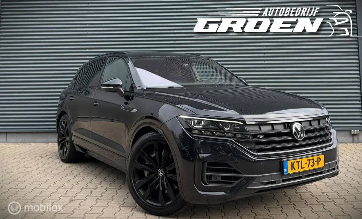 3.0 TSi 4MOTION R-LINE PANO|HUD|UCHT|TREK