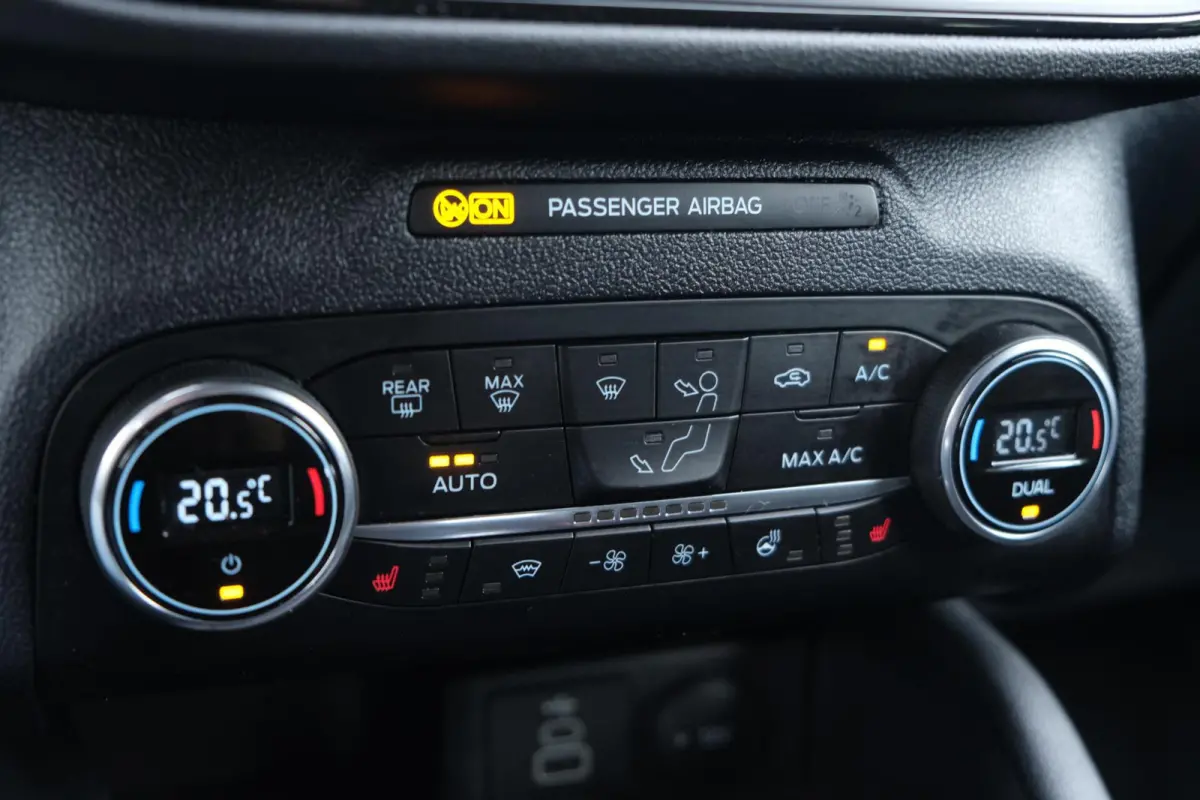 1.5 EcoBoost ST-Line|ACC|Trekhaak|Camera|Winterpakket|LED|Alcantara|LaneAssist|DigiDash