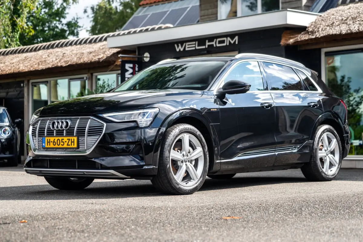 E-tron 50 quattro Launch edition 71 kWh Soh 84% I Trekhaak I Climate I Cruise I Stoelgeheugen I Luchtvering