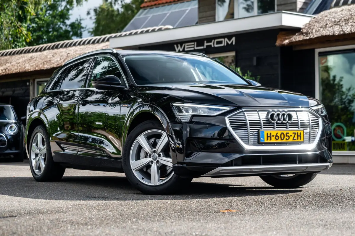 E-tron 50 quattro Launch edition 71 kWh Soh 84% I Trekhaak I Climate I Cruise I Stoelgeheugen I Luchtvering