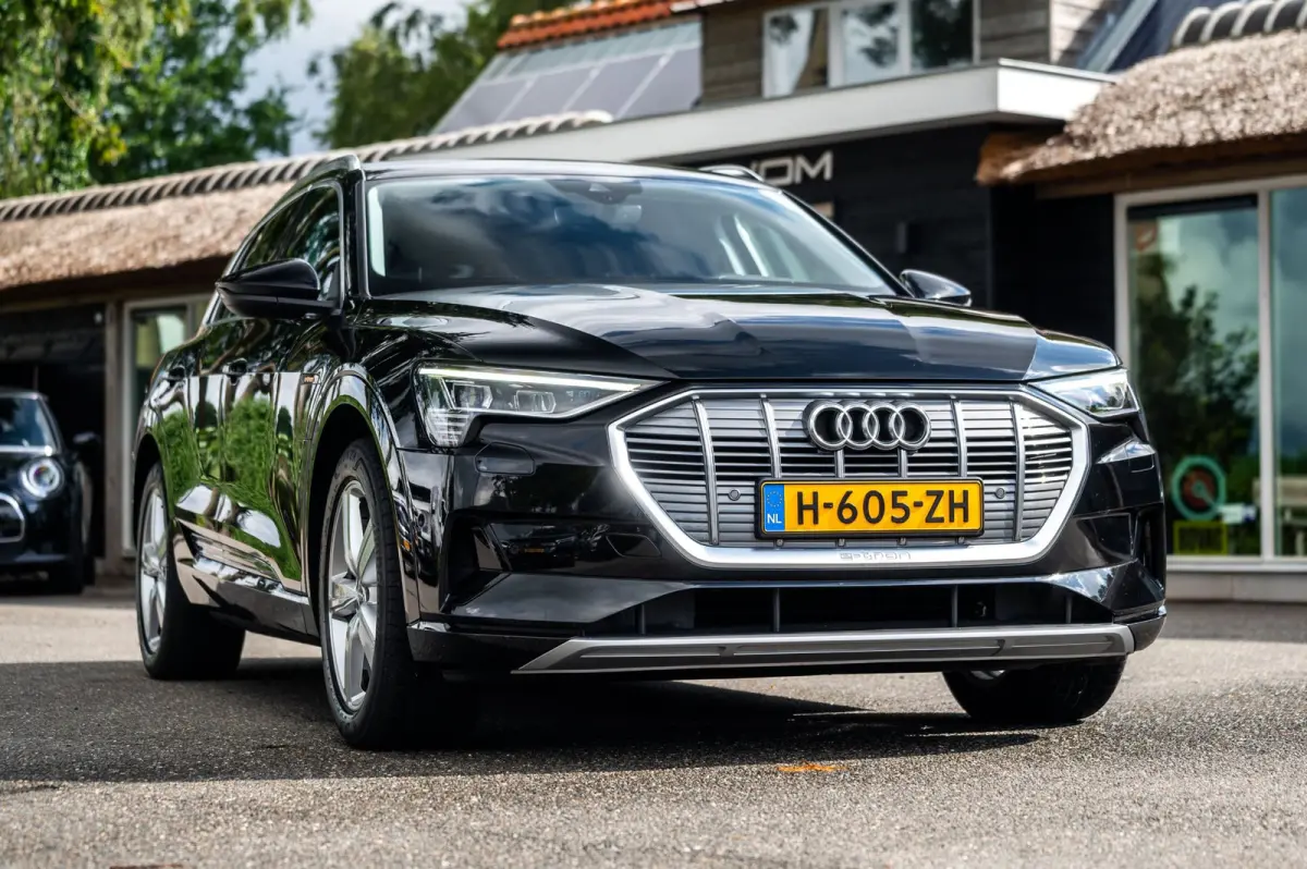 E-tron 50 quattro Launch edition 71 kWh Soh 84% I Trekhaak I Climate I Cruise I Stoelgeheugen I Luchtvering