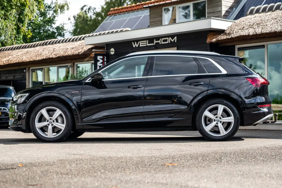 E-tron 50 quattro Launch edition 71 kWh Soh 84% I Trekhaak I Climate I Cruise I Stoelgeheugen I Luchtvering