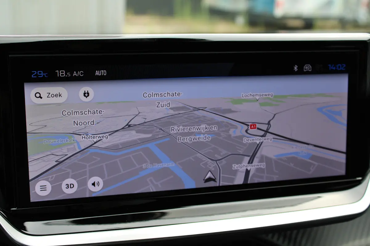 Business Apple Carplay/Android Auto | Cruise Control | Climate Control | Camera