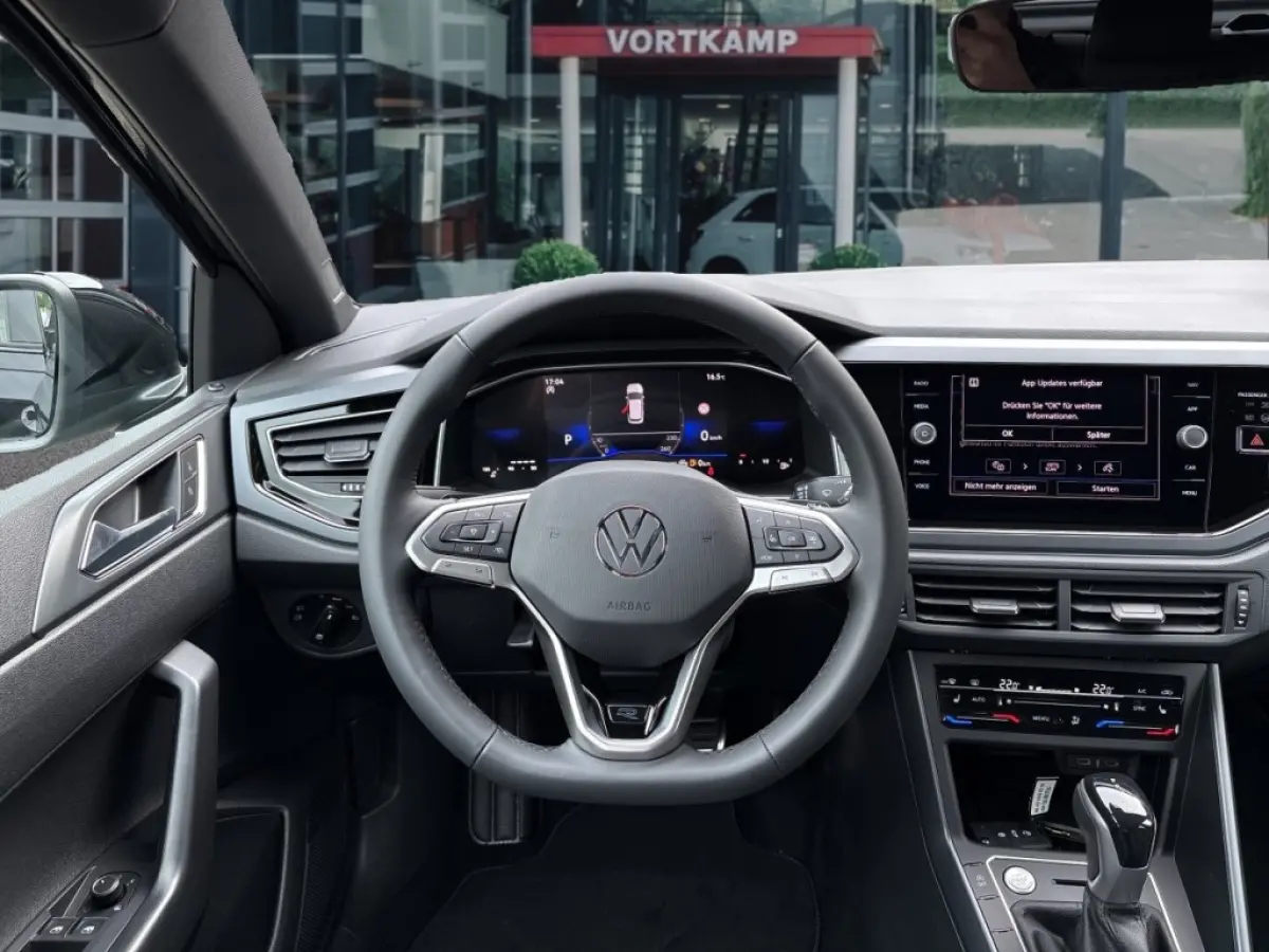 1.5 TSI DSG R-LINE BLACK STYLE AFN.TREKHAAK/CAMERA/ACC/IQ/STOELVERW/CARPLAY