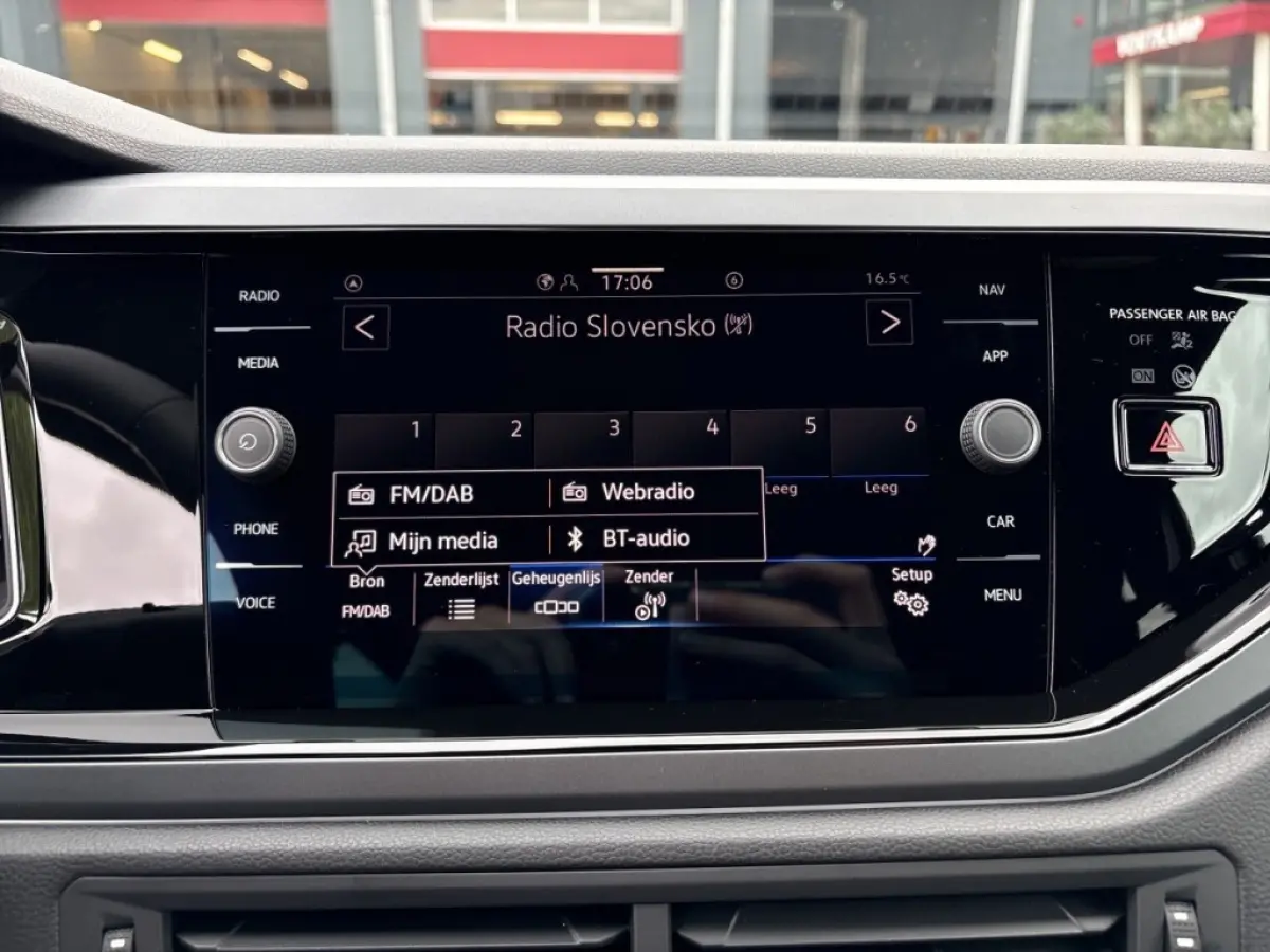 1.5 TSI DSG R-LINE BLACK STYLE AFN.TREKHAAK/CAMERA/ACC/IQ/STOELVERW/CARPLAY