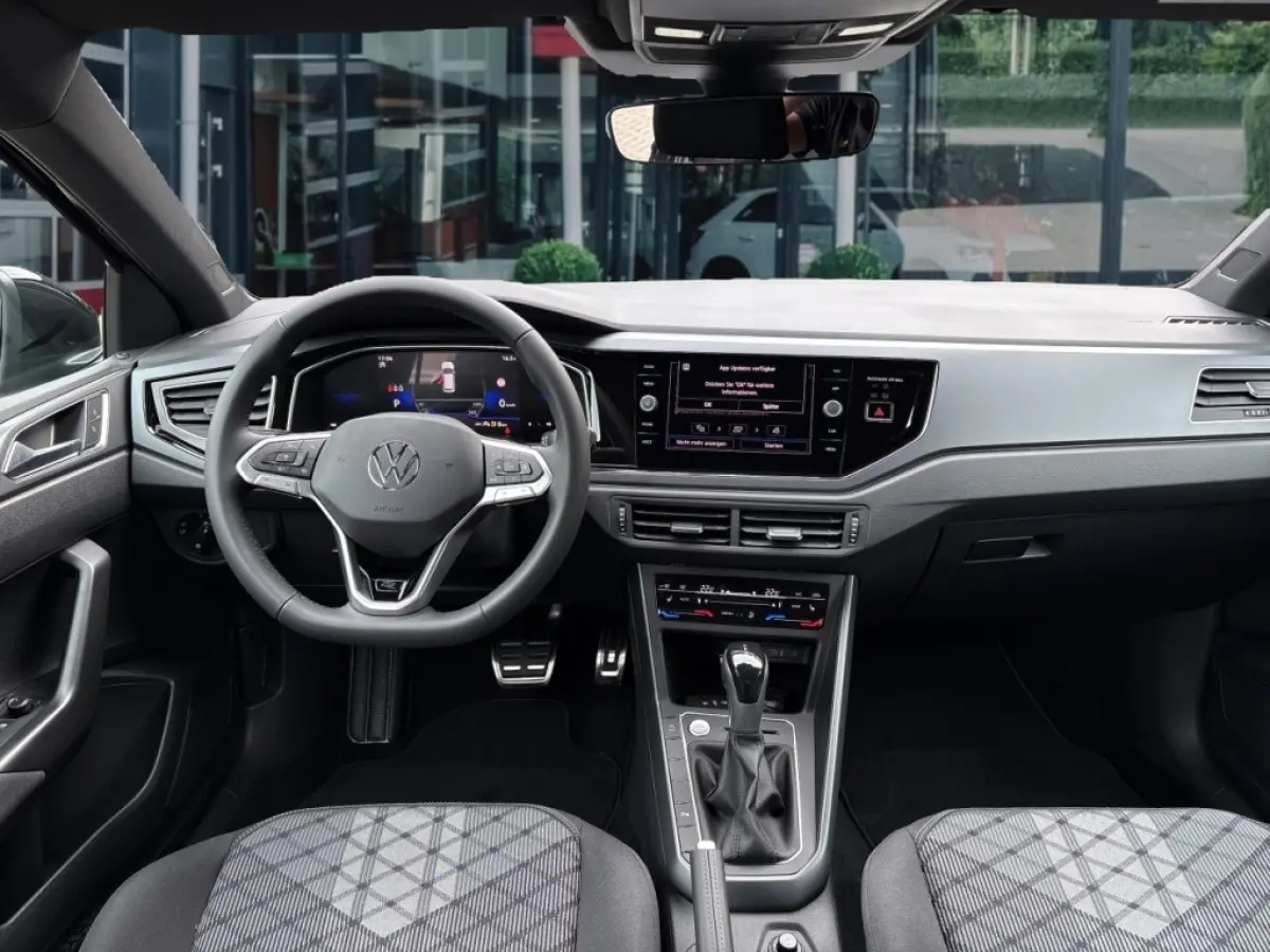 1.5 TSI DSG R-LINE BLACK STYLE AFN.TREKHAAK/CAMERA/ACC/IQ/STOELVERW/CARPLAY