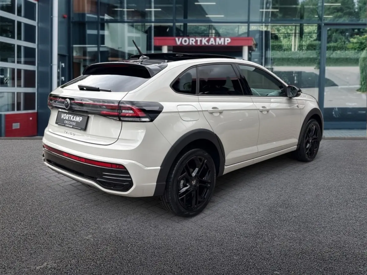 1.0 TSI DSG R-LINE BLACK STYLE PANO-DAK/CAMERA/ACC/IQ/STOELVERW/CARPLAY