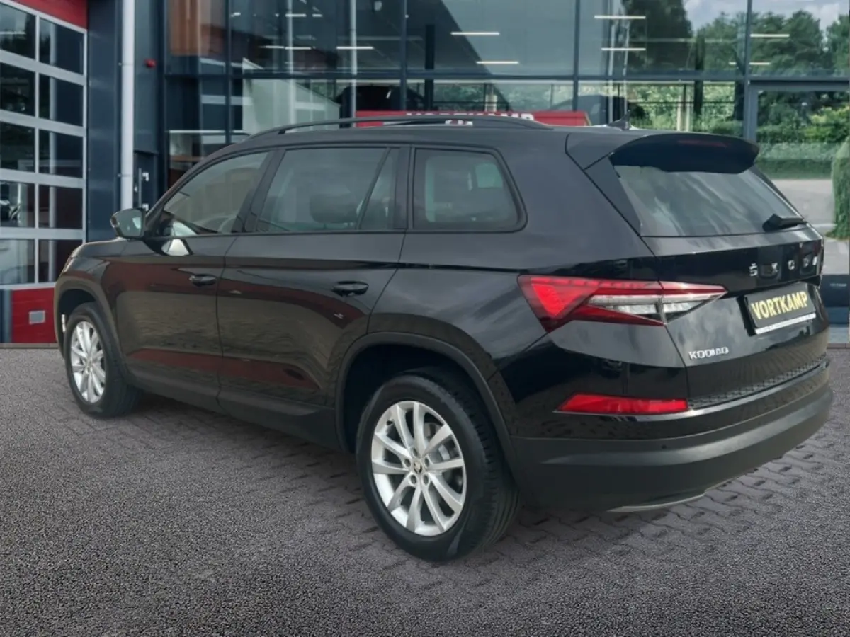2.0 TDI DSG AMBITION PANO-DAK/PDC/ACC/STOELVERW/CARPLAY