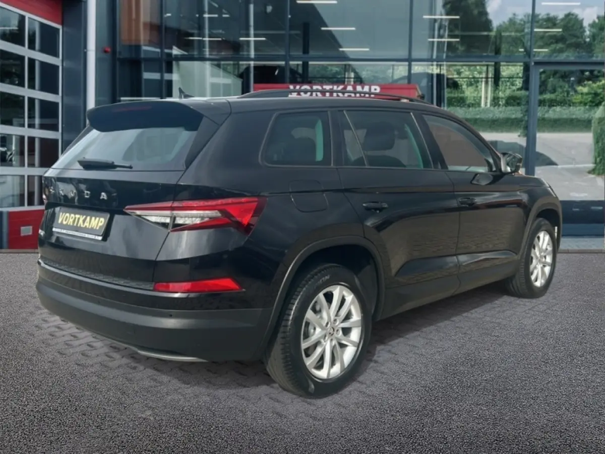 2.0 TDI DSG AMBITION PANO-DAK/PDC/ACC/STOELVERW/CARPLAY